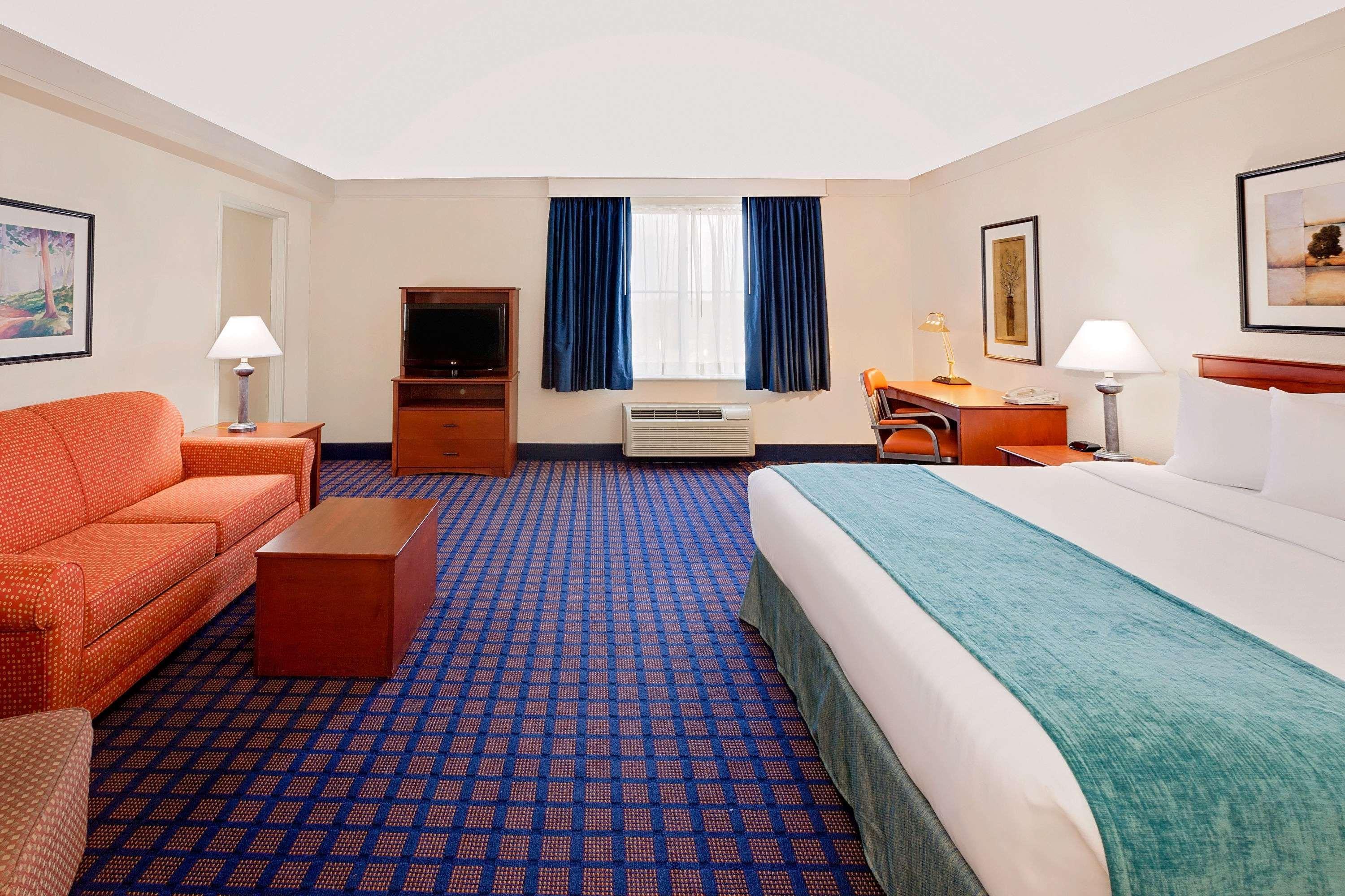 Hotel Western Byron Center Grand Rapids